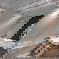 Hotel Center Hotel Sharjah cazare Sharjah