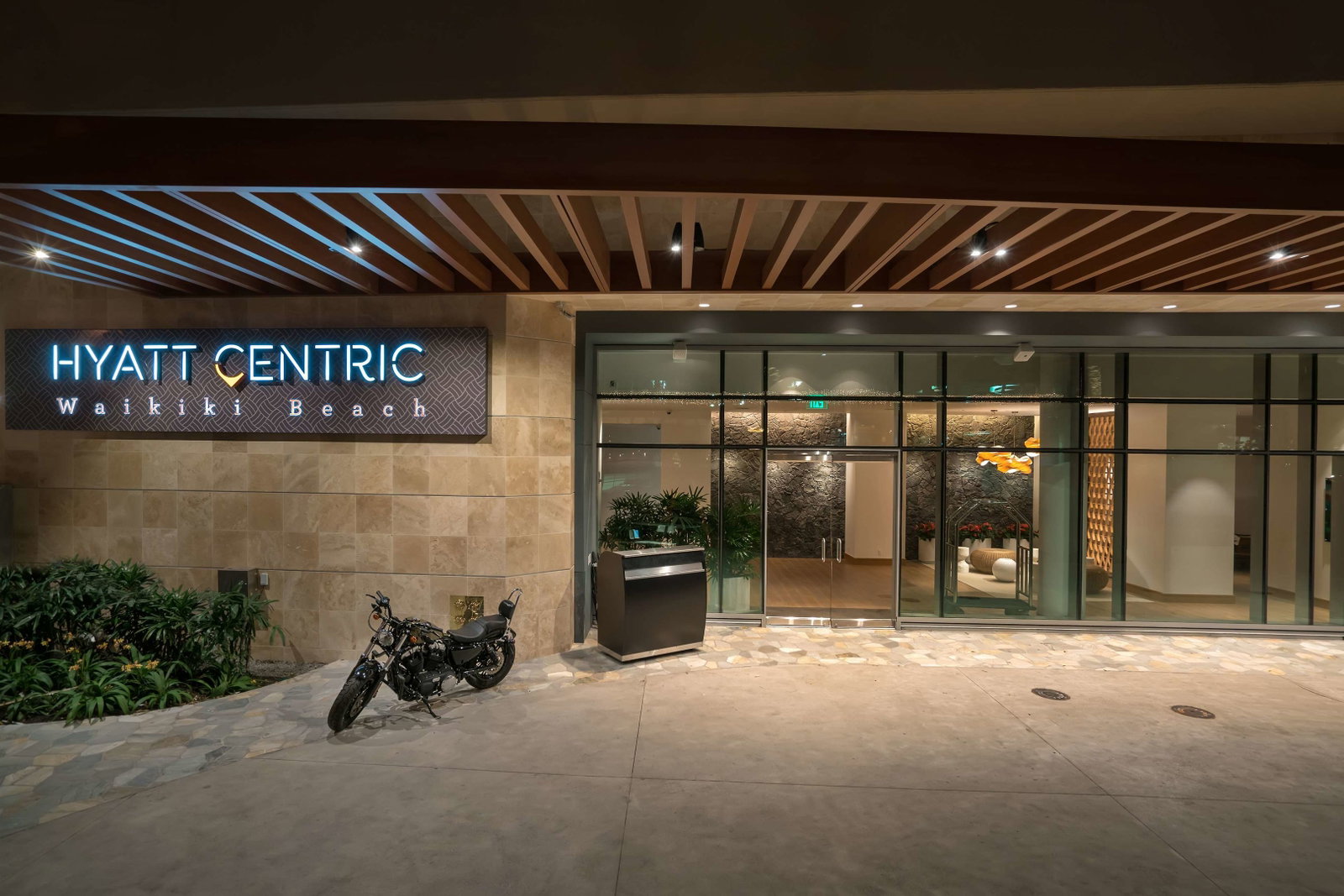 Hyatt Centric Waikiki Beach