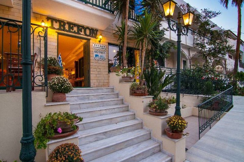 Trefon Hotel Apartments & Family Suites