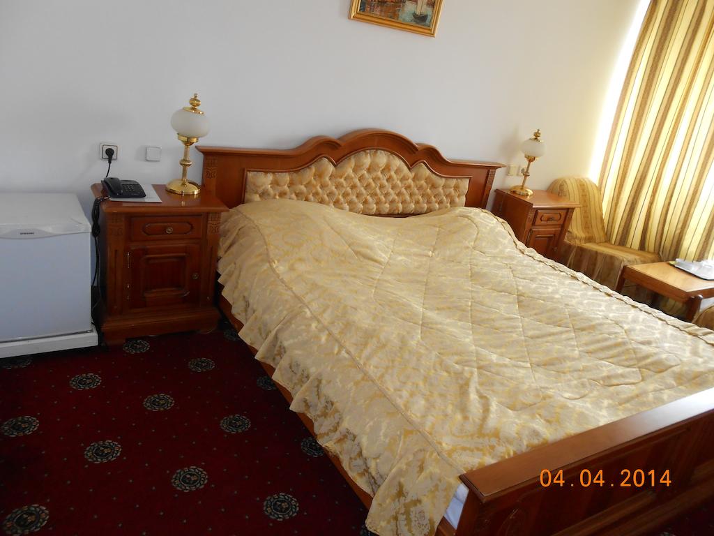 Hotel Cetate