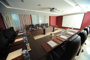 Hotel Alhamra Hotel