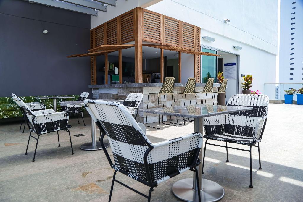 Hotel Hampton By Hilton Cartagena