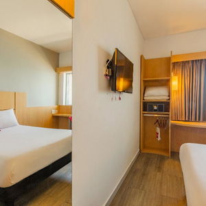 Hotel Ibis Cartagena Marbella cazare Cartagena