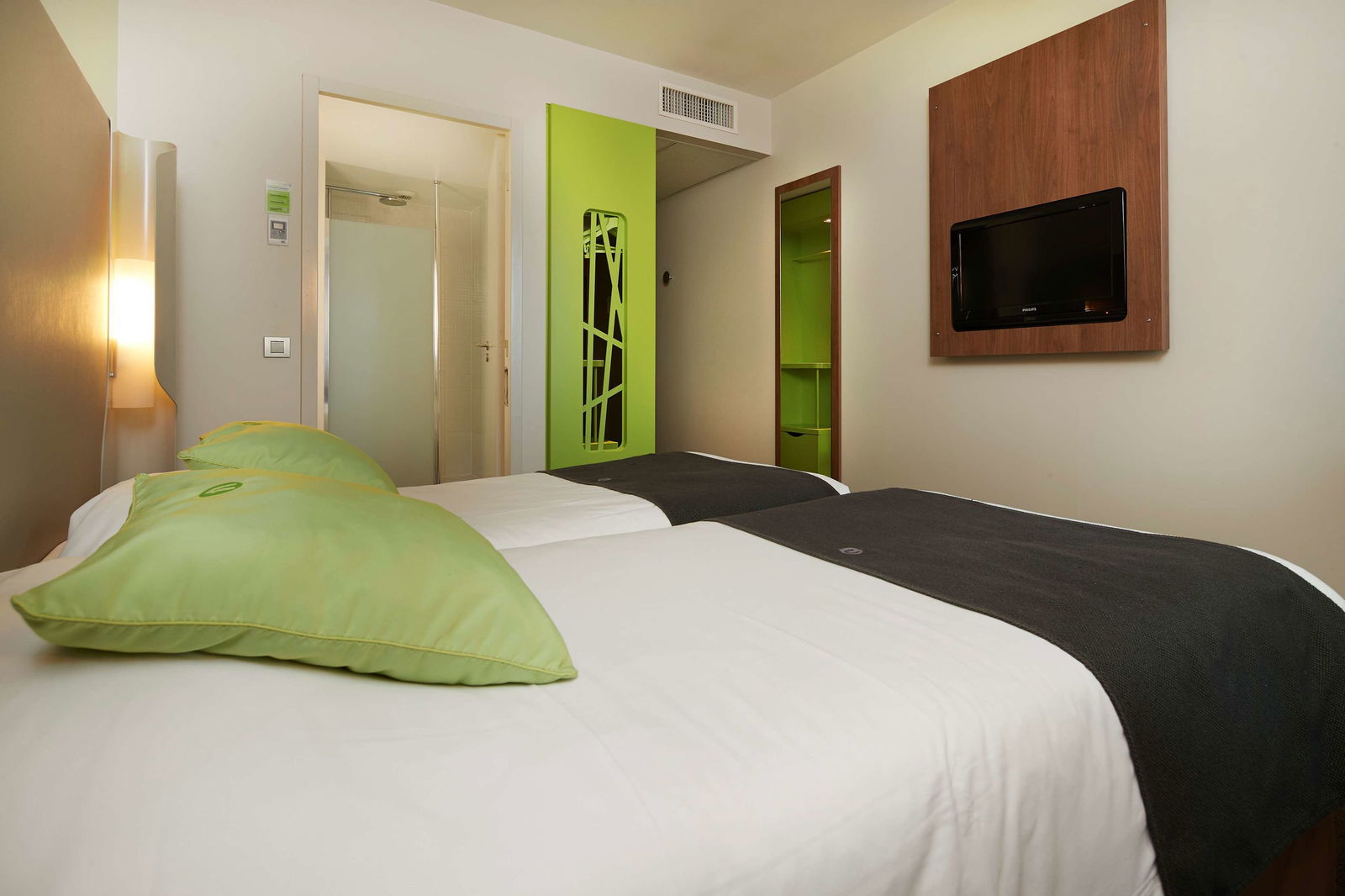 Hotel Campanile Nantes Centre Saint Jacques