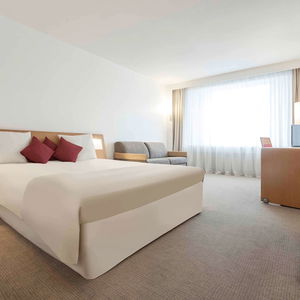 Sejur Novotel Paris Suresnes Longchamp vacanta Suresnes