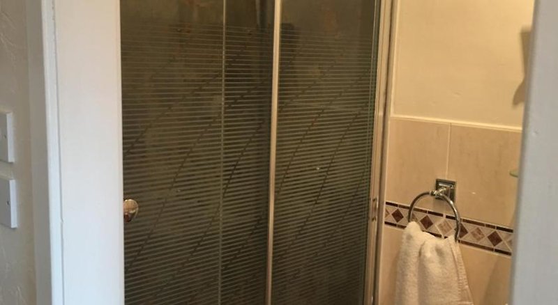 Hotel Carisbrooke Guest House