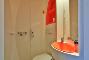Hotel Easyhotel Sofia cazare Sofia