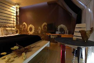 Les Fleurs Boutique Hotel