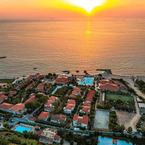 Hotel Torre Ruffa Robinson cazare Ricadi