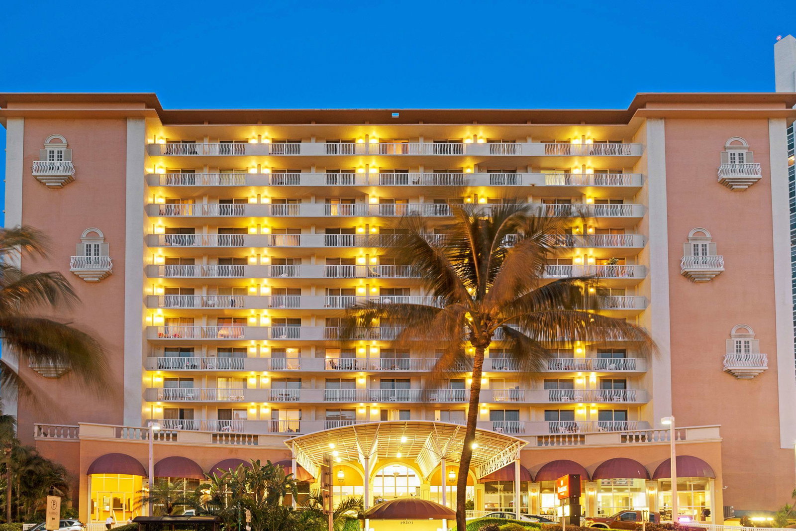 Hotel Ramada Plaza By Wyndham Marco Polo Beach Resort