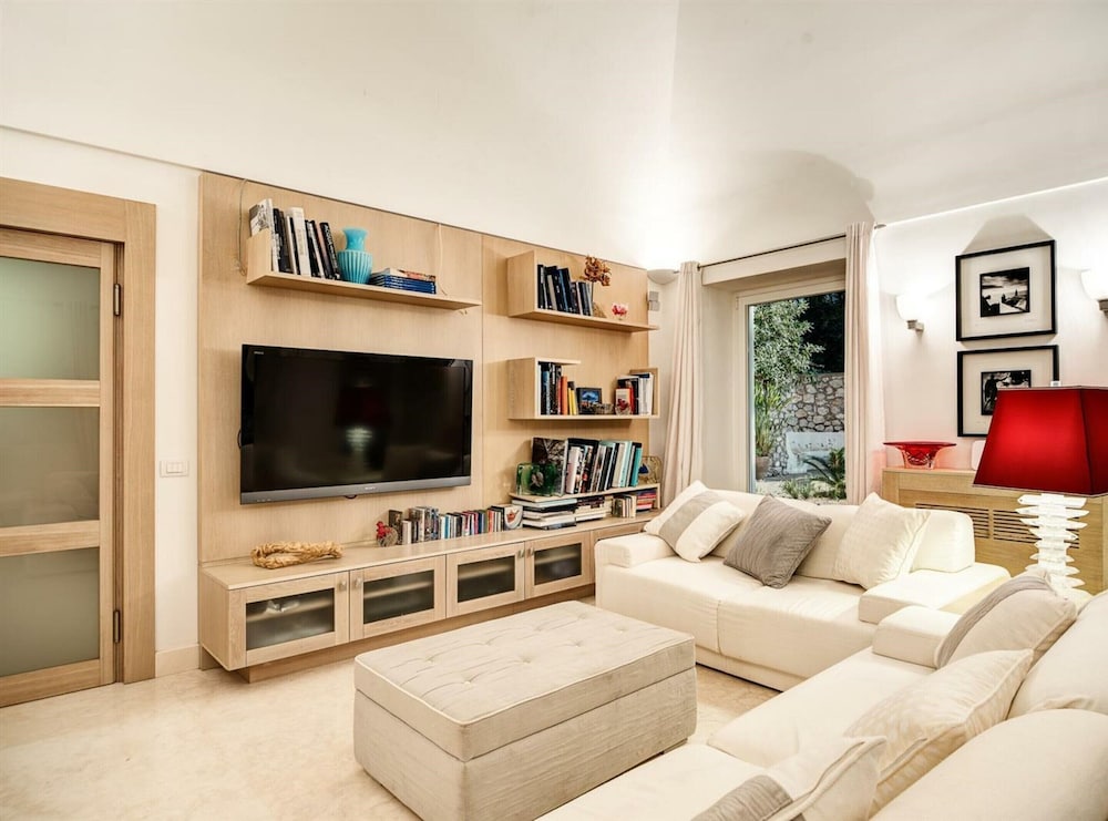 Hotel Villa Marina Little Beach
