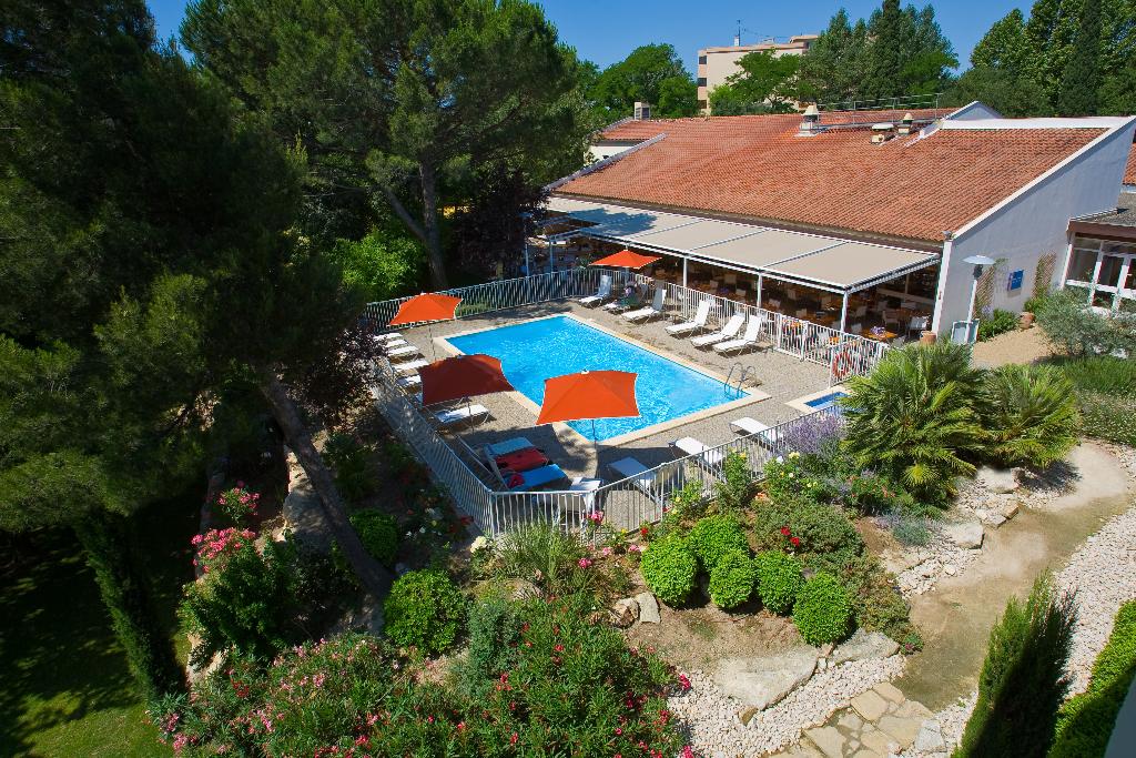 Novotel Aix En Provence Beaumanoir Les 3 Sautets