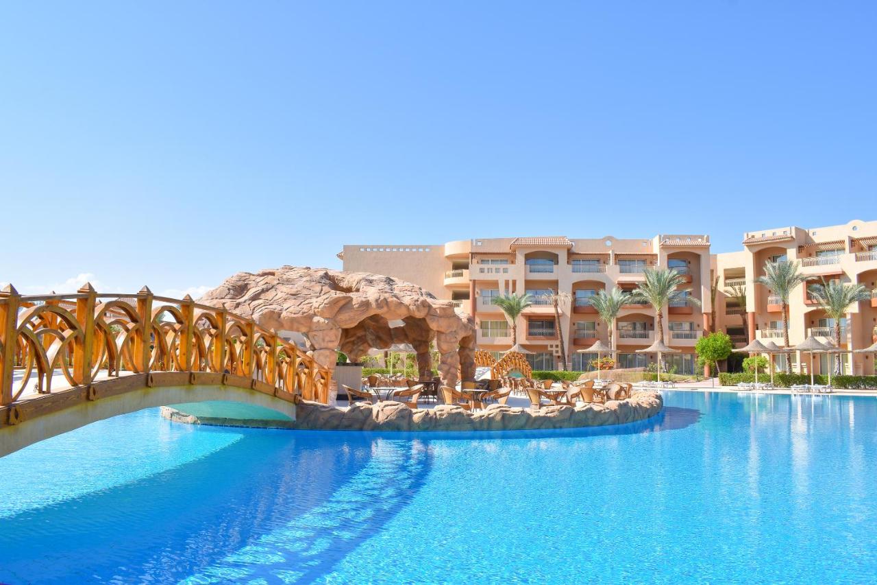 Hotel Parrotel Lagoon