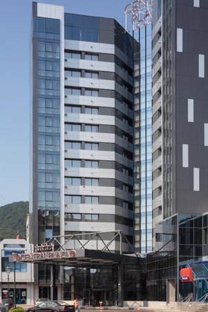 Hotel Central Plaza Hotel cazare Piatra Neamt