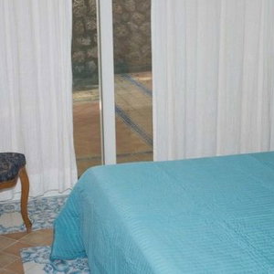 Hotel Capri Apartments cazare Capri