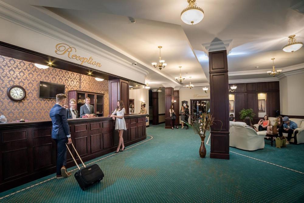 Hotel Magus