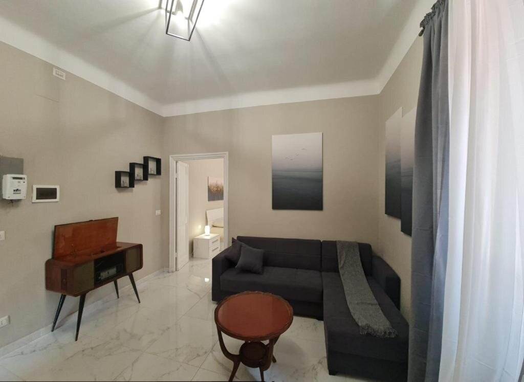 Hotel Ampio Appartamento Con 2 Posti Auto E Cortile