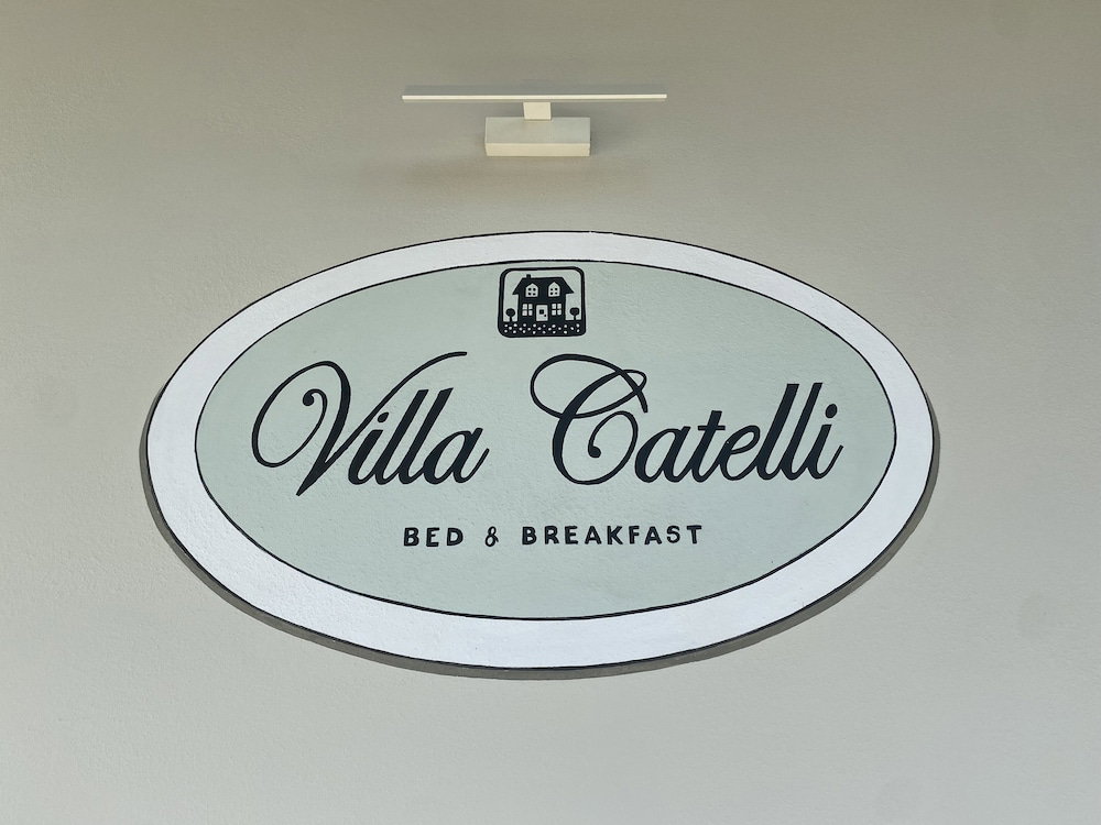 Villa Catelli Bed And Breakfast