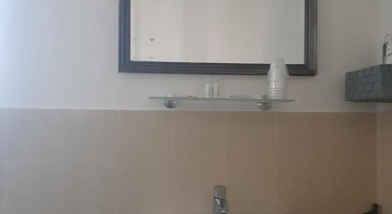 Hotel Principe Calaf 3 E 4