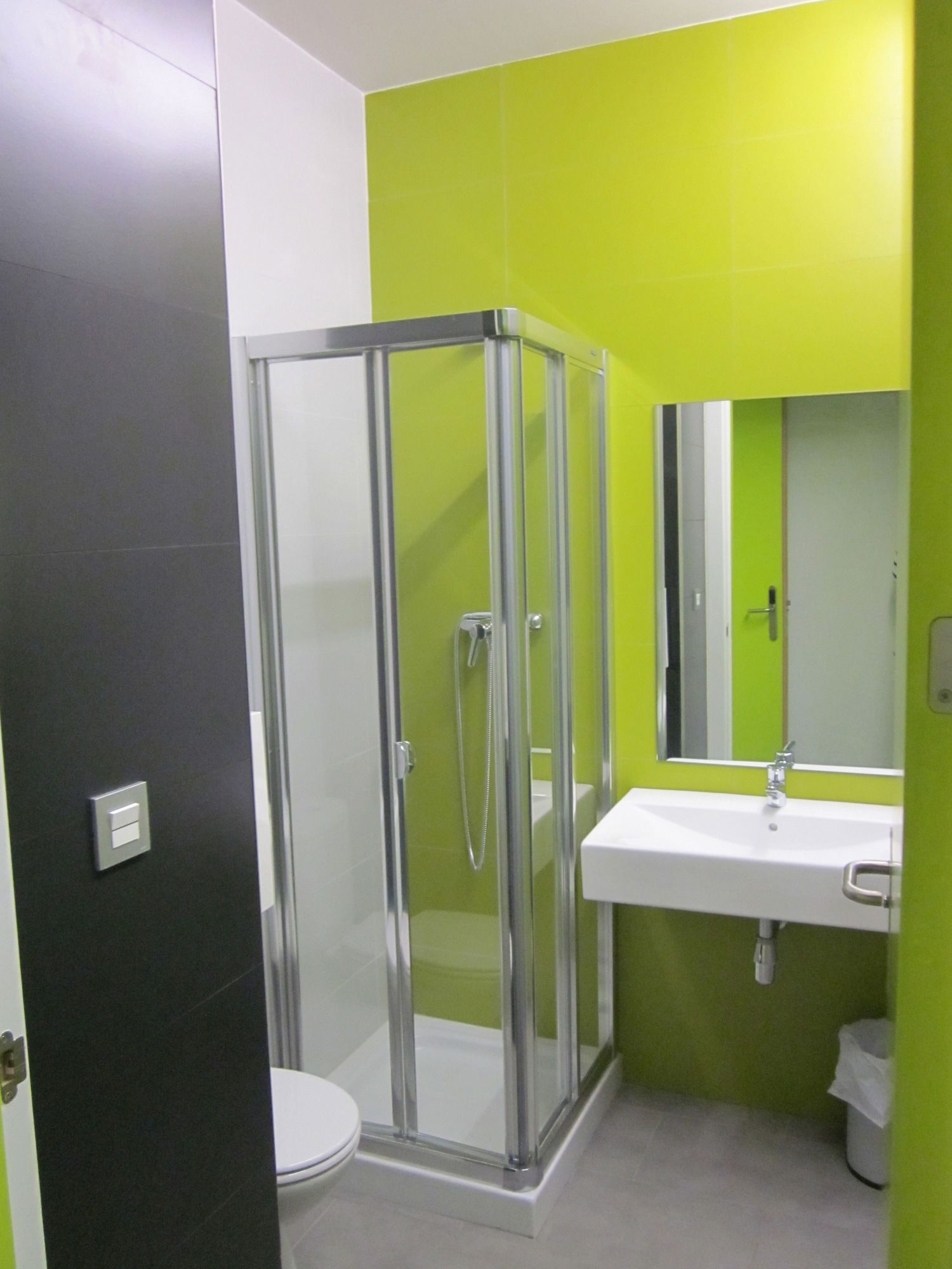 Hotel Green Nest Hostel Donosti