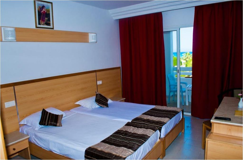 dal travel Thapsus Beach Resort