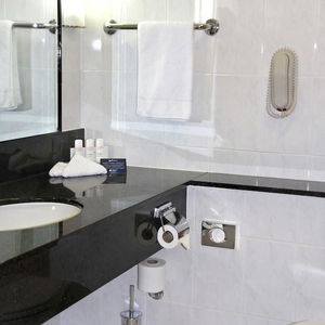 Hotel Radisson Blu Hotel & Spa, Limerick cazare Luimneach