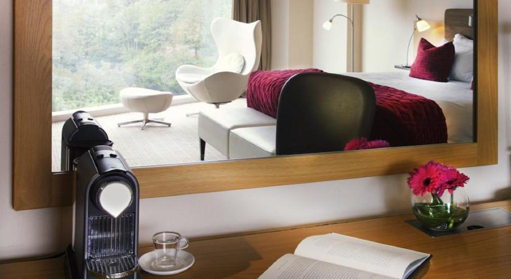 Hotel The River Lee Hotel