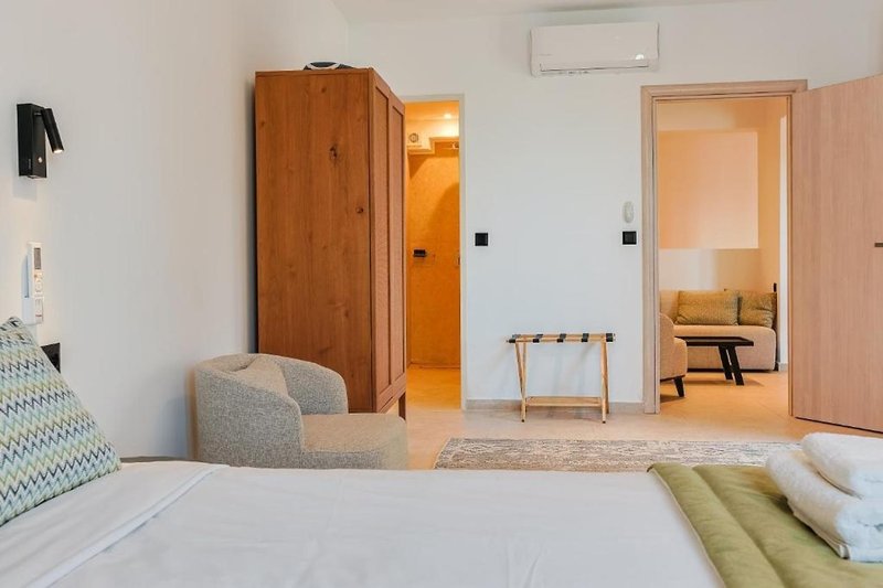 La Maltese Boutique Paros