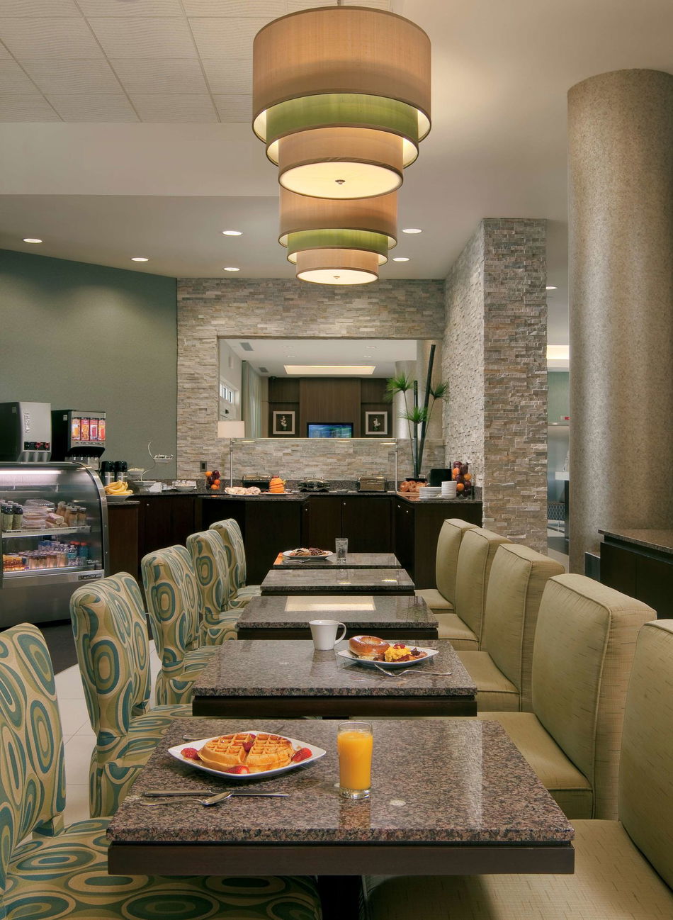 Best Western Premier Miami International Airport Hotel & Suites