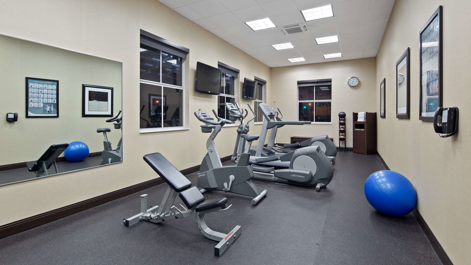 Best Western Premier Miami International Airport Hotel & Suites