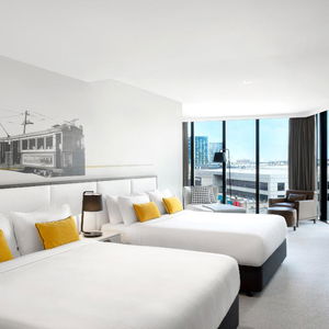 Hotel Peppers Docklands cazare Melbourne