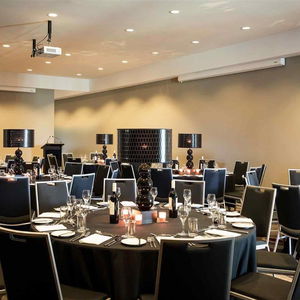 Hotel Pullman Melbourne Albert Park cazare Melbourne