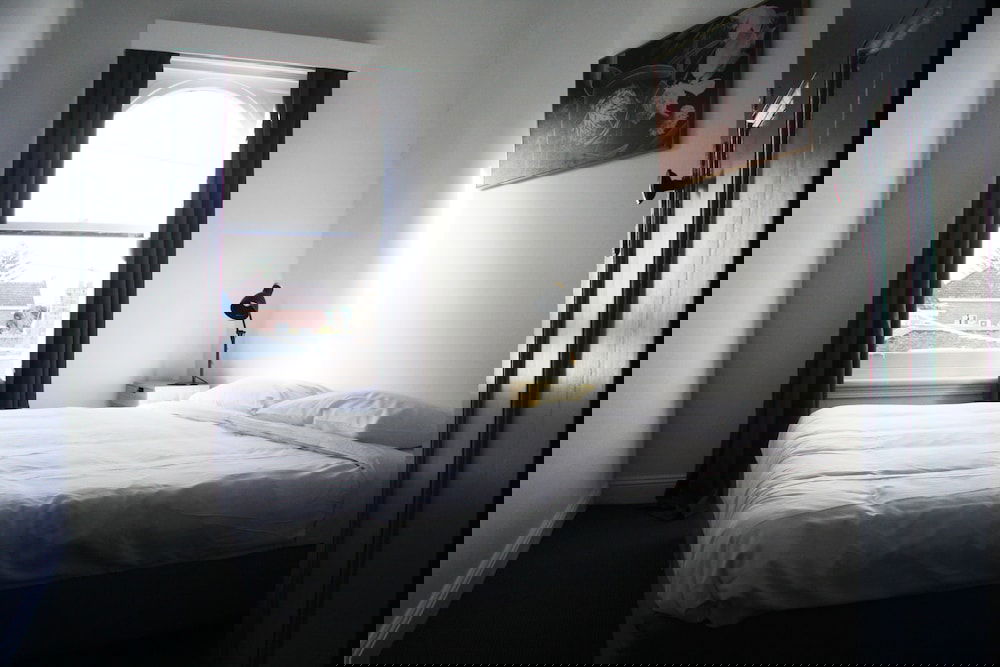 Hotel College Lawn Hotel - Hostel