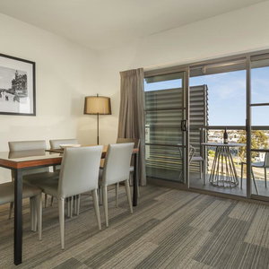 Hotel Quest Melbourne Airport cazare Melbourne