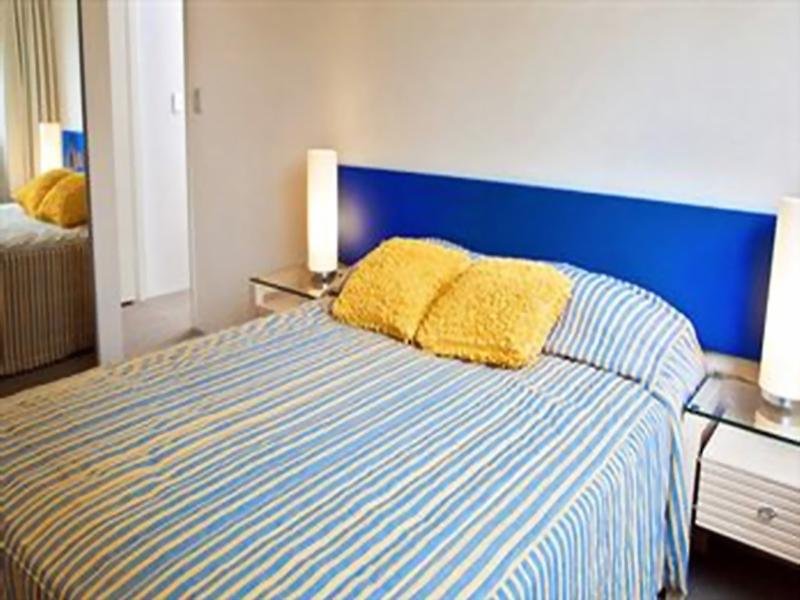 Hotel Oaks Sydney Castlereagh Suites