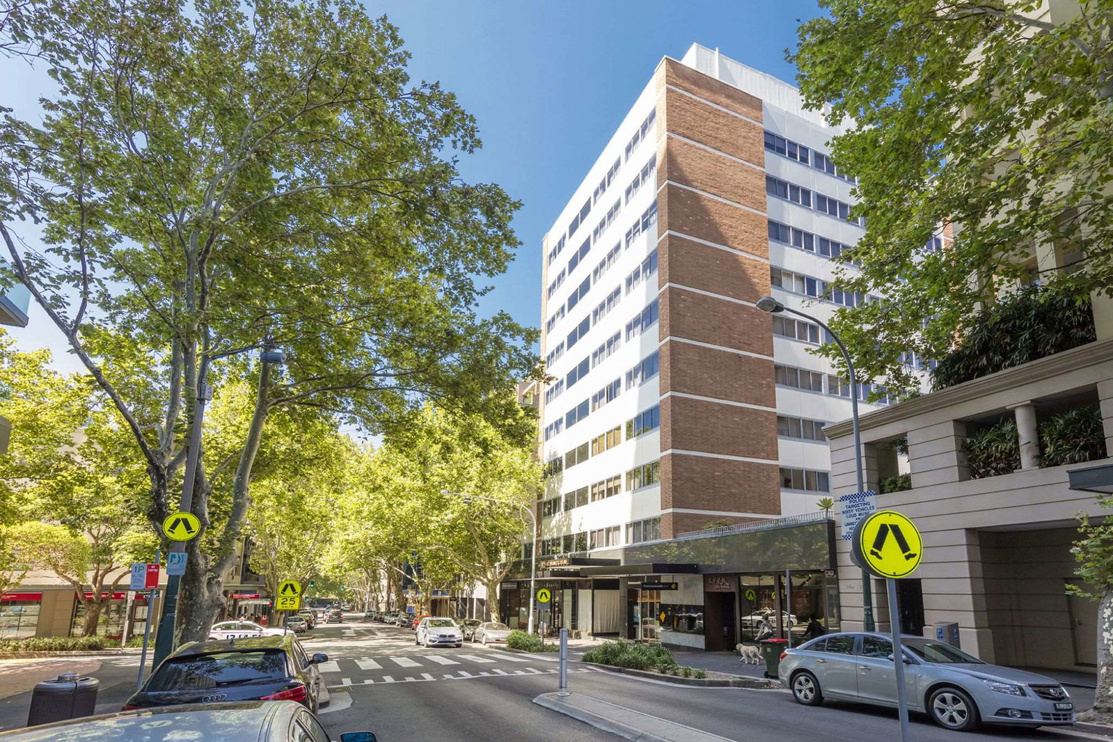 Hotel The Macleay Serviced Apartment