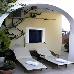 Sejur Danae Villa vacanta Fira