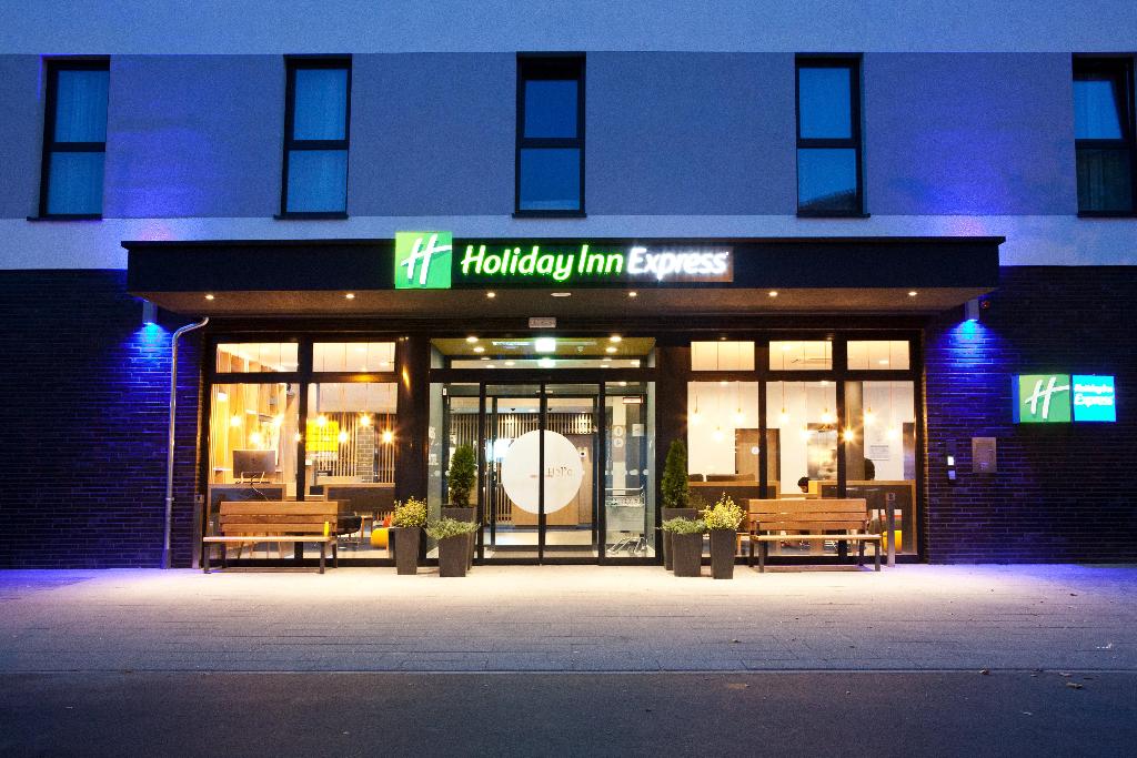 Hotel Holiday Inn Express Frankfurt Airport - Raunheim