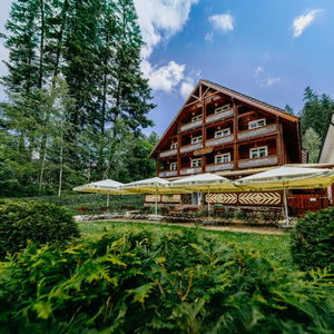 Hotel Pensiunea Vanatorul cazare Baile Tusnad