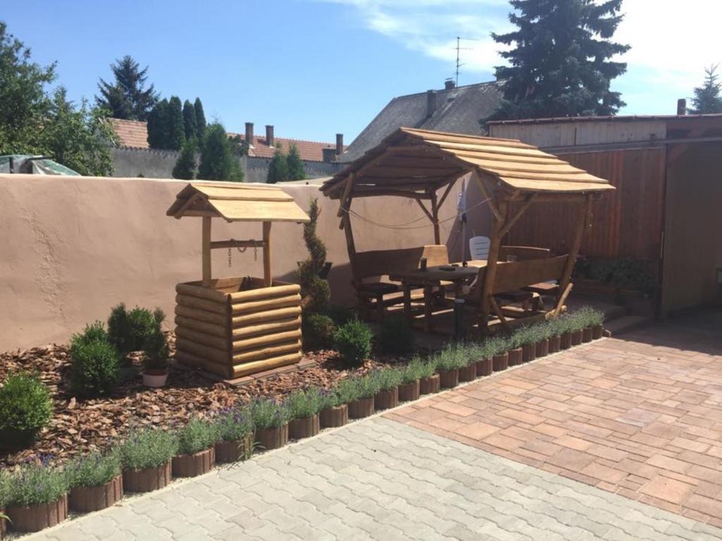 Hotel Levendula Vendeghaz