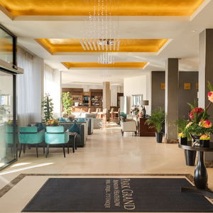 Sejur Park Grand London Heathrow vacanta Londra