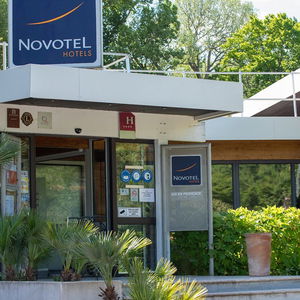 Hotel Novotel Pont De L'Arc Fenouilleres cazare Aix-en-Provence