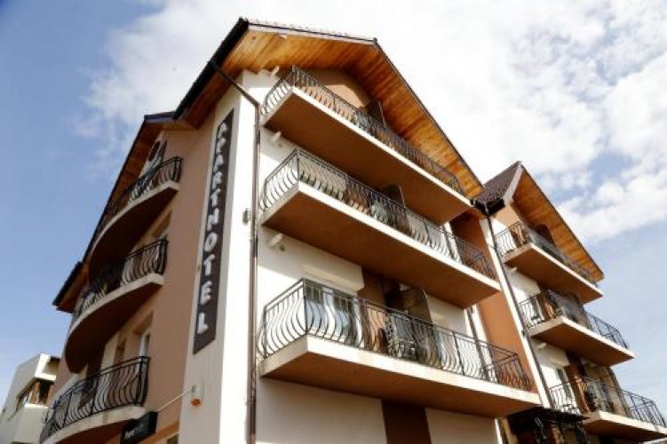 Crema Residence