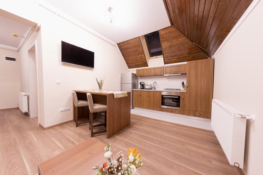 Crema Residence