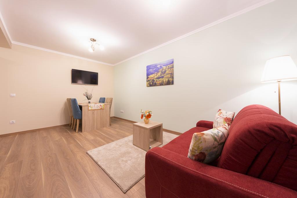 Crema Residence