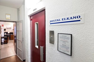 Hotel Hostal Elkano cazare Barcelona
