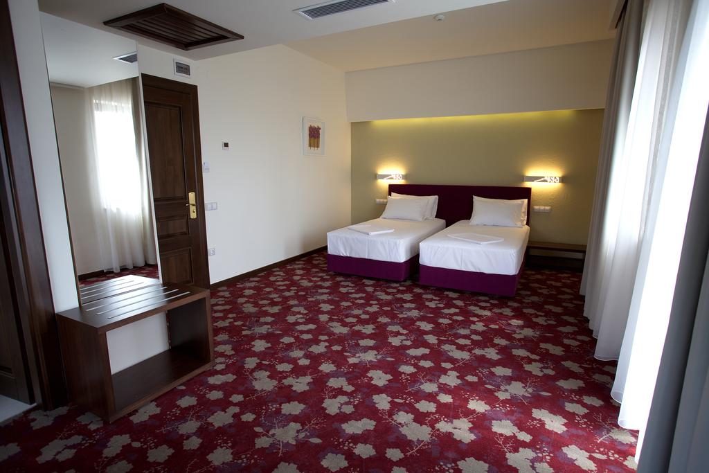 Hotel Relax