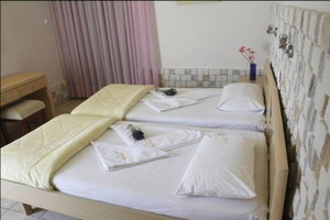 Hotel Kostis cazare Skiathos