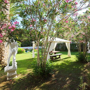 Sejur Mandraki Village Boutique Hotel vacanta Skiathos