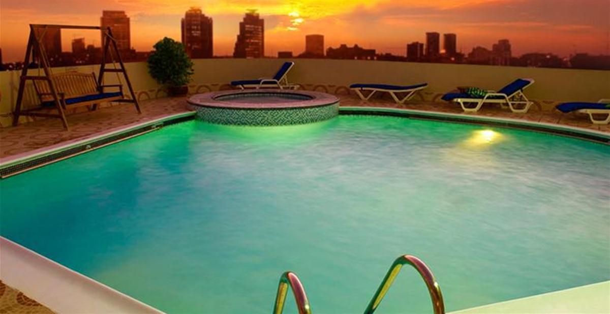 Hotel Howard Johnson Plaza By Wyndham Dubai Deira